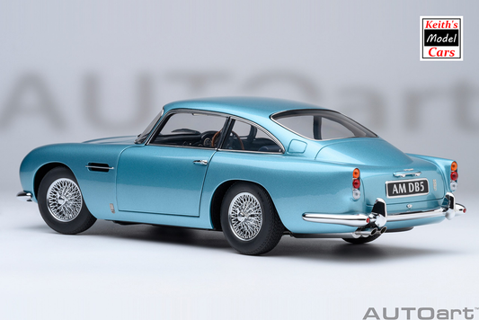 1/18 Aston Martin