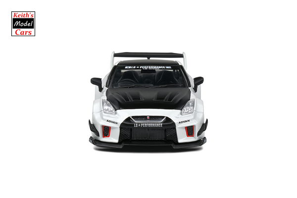 [1/43 Scale] LB-Silhouette Works GT 35GT-RR in White by Solido