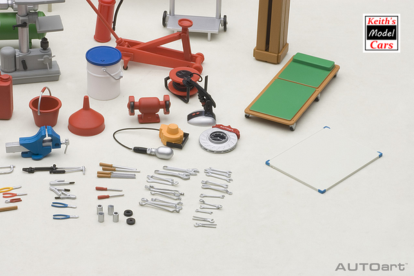[1/18 Scale] Garage Kit Set by AUTOart Models