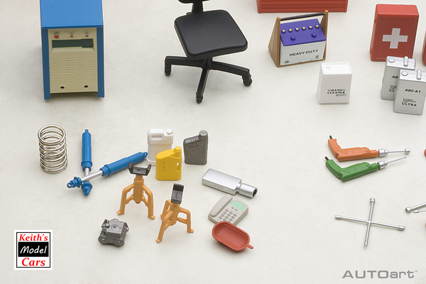 [1/18 Scale] Garage Kit Set by AUTOart Models