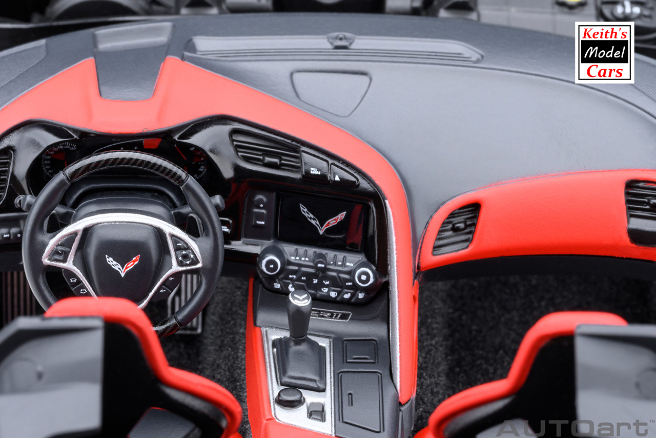 [Maßstab 1/18] Chevrolet Corvette C7 ZR1 in Schwarz von AUTOart Models 