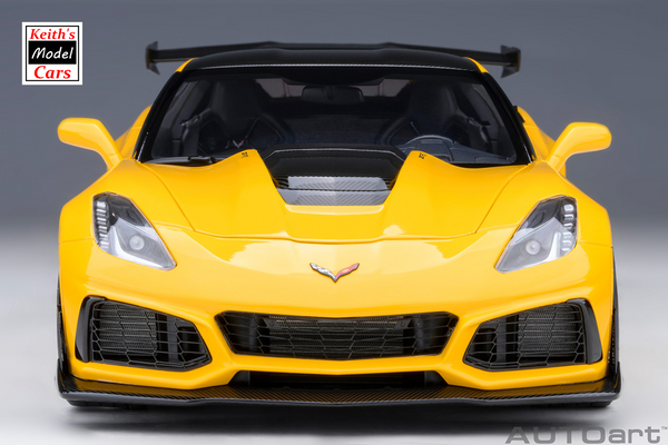 [1/18 Scale] Chevrolet Corvette C7 ZR1 in Corvette Racing Yellow Tintcoat by AUTOart Models
