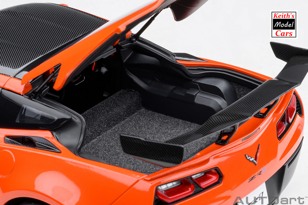 [1/18 Scale] Chevrolet Corvette C7 ZR1 in Sebring Orange Tintcoat by AUTOart Models