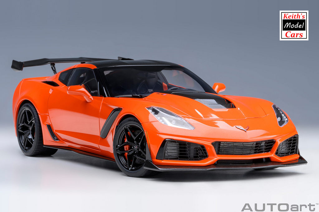 1:18 Scale AUTOart Models Chevrolet Corvette C7 ZR1 in