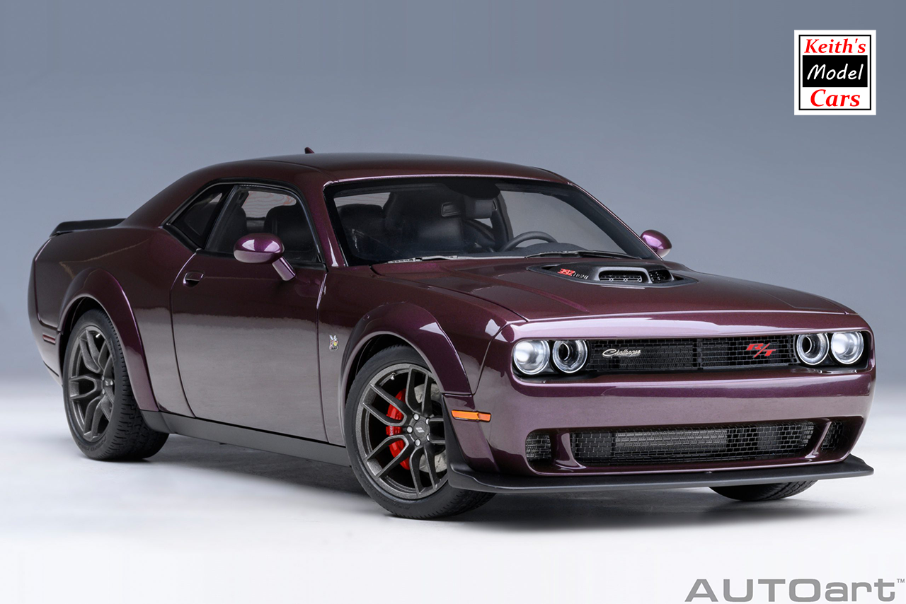 [1/18 Scale] Dodge Challenger R/T Scat Pack Shaker Widebody 2022 in Hellraisin by AUTOart Models