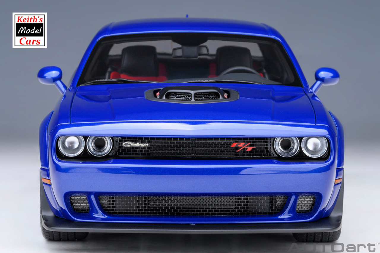 1/18 Scale AUTOart Challenger Widebody