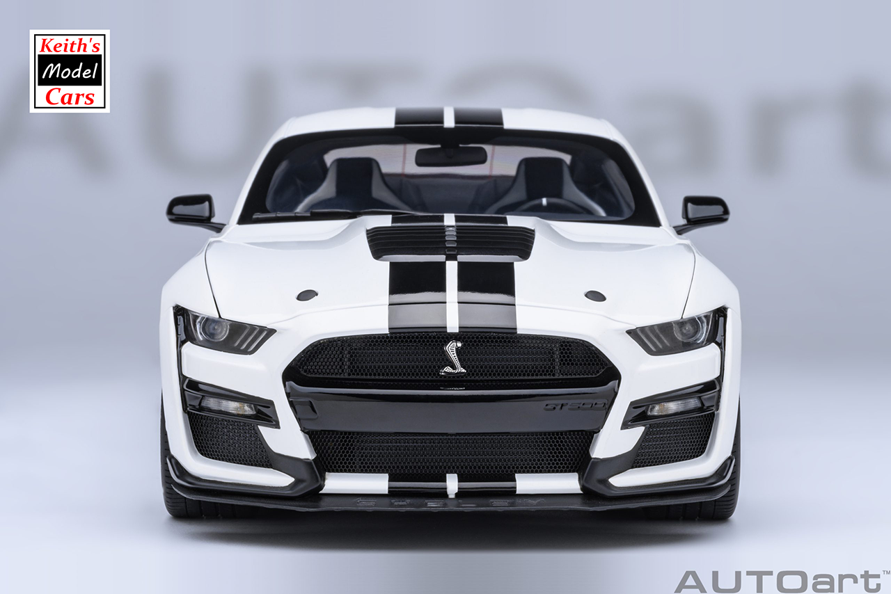 [1/18 Scale] Ford Mustang Shelby GT500 in Oxford White by AUTOart Models