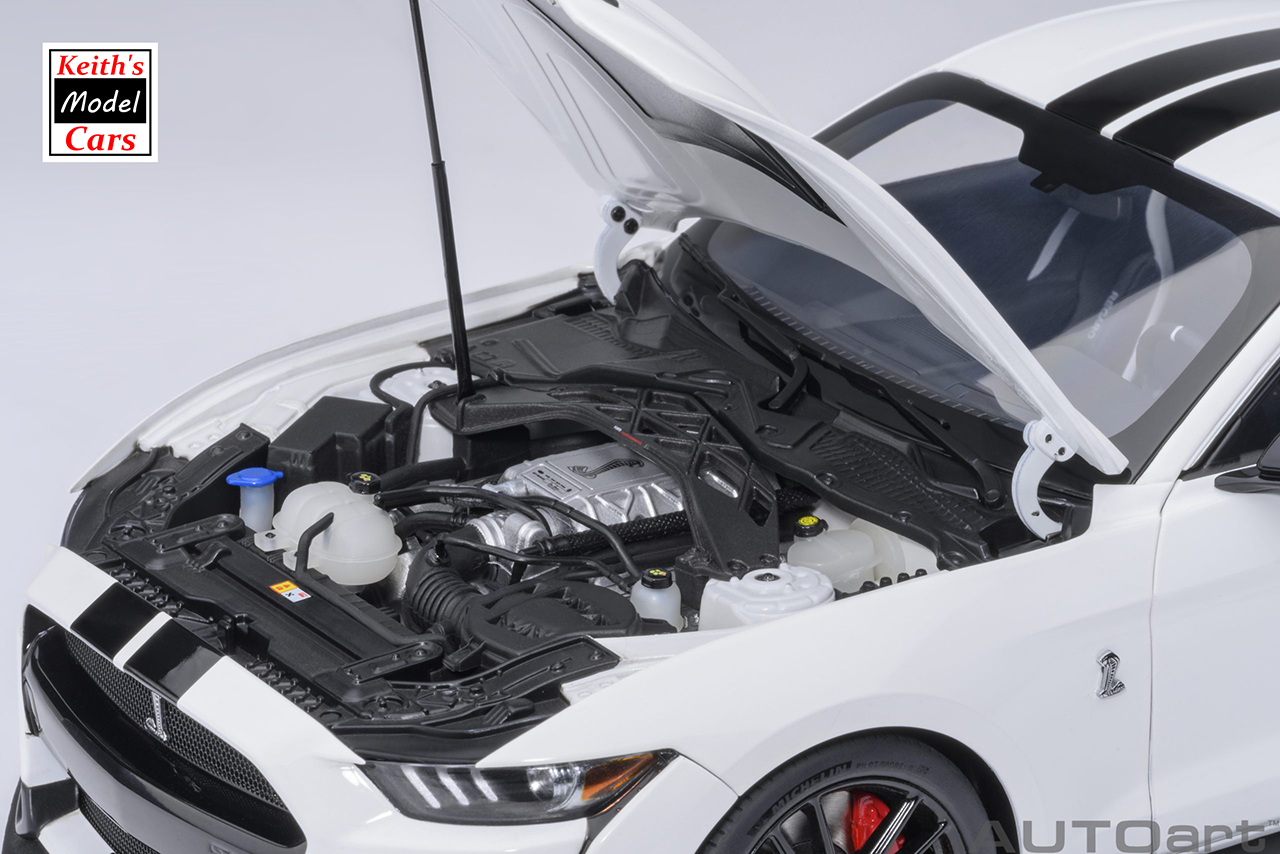 [1/18 Scale] Ford Mustang Shelby GT500 in Oxford White by AUTOart Models