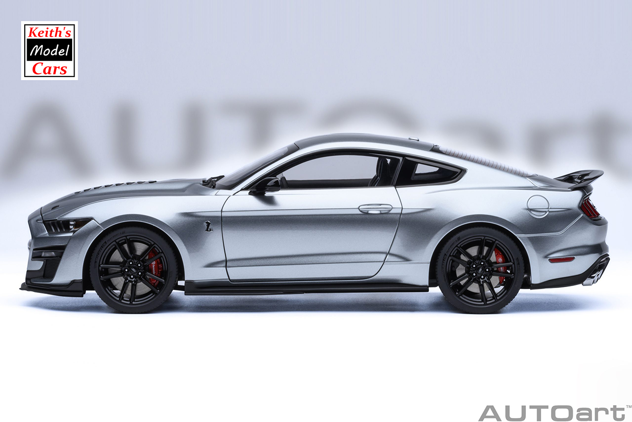 [1/18 Scale] Ford Mustang Shelby GT500 in Iconic Silver by AUTOart Models