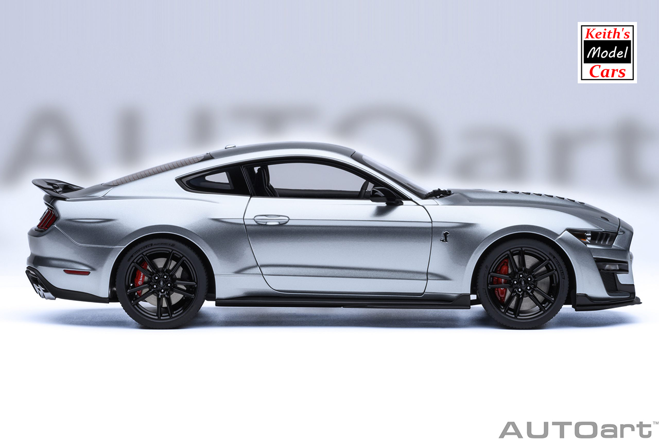 [1/18 Scale] Ford Mustang Shelby GT500 in Iconic Silver by AUTOart Models