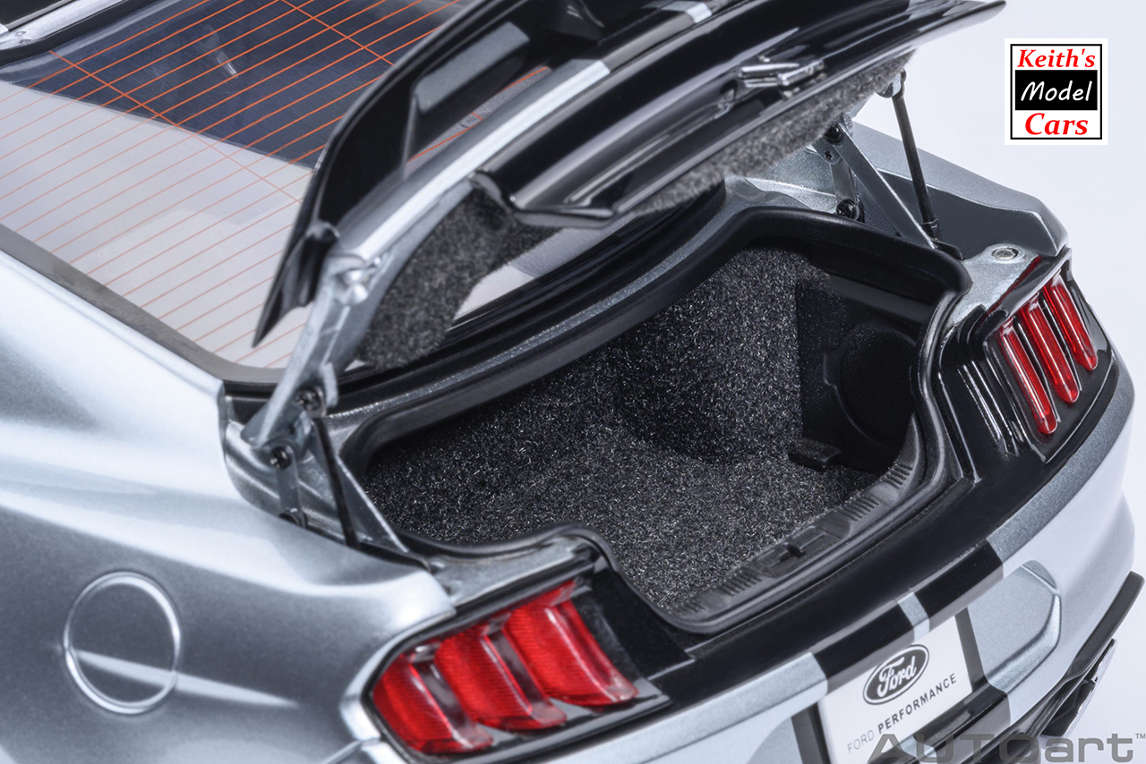 [1/18 Scale] Ford Mustang Shelby GT500 in Iconic Silver by AUTOart Models