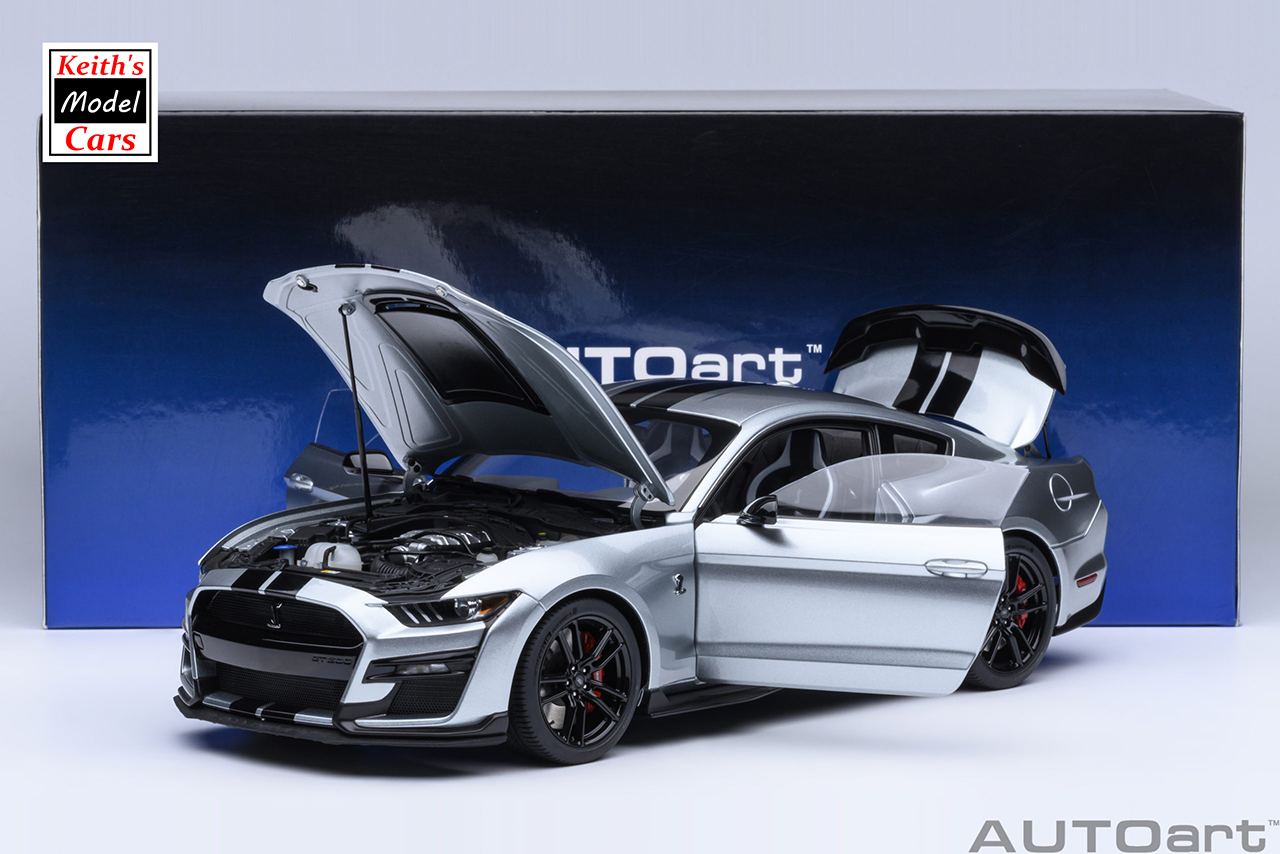 [1/18 Scale] Ford Mustang Shelby GT500 in Iconic Silver by AUTOart Models