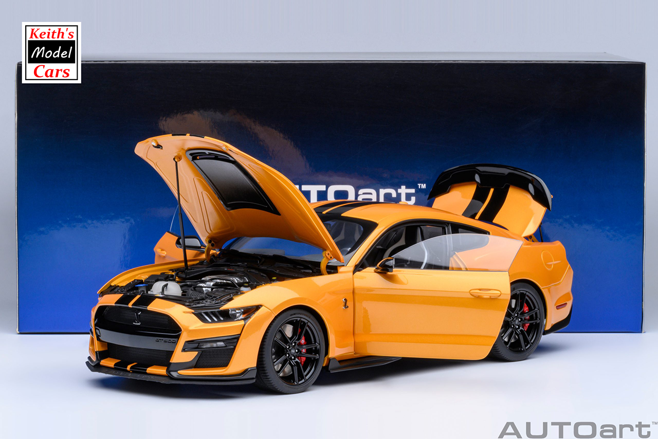 [1/18 Scale] Ford Mustang Shelby GT500 in Cyber Orange by AUTOart Models