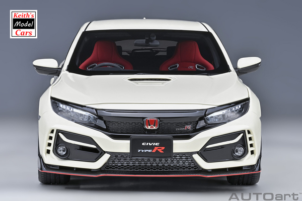 [1/18 Scale] Honda Civic Type R (FK8) 2021 in Championship White by AUTOart Models