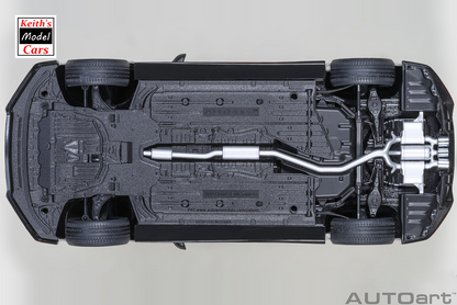 [1/18 Scale] Honda Civic Type R (FK8) 2021 in Championship White by AUTOart Models