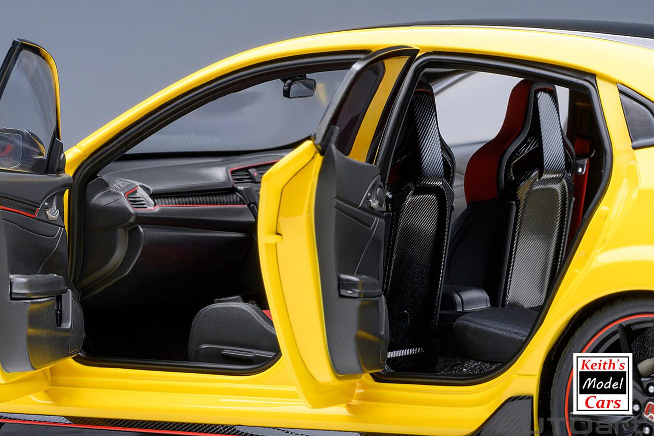 1:18 Scale AUTOart Models Honda Civic Type R (FK8) 2021 in