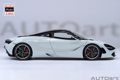 [Maßstab 1/18] McLaren 720S in Silica White von AUTOart Models 