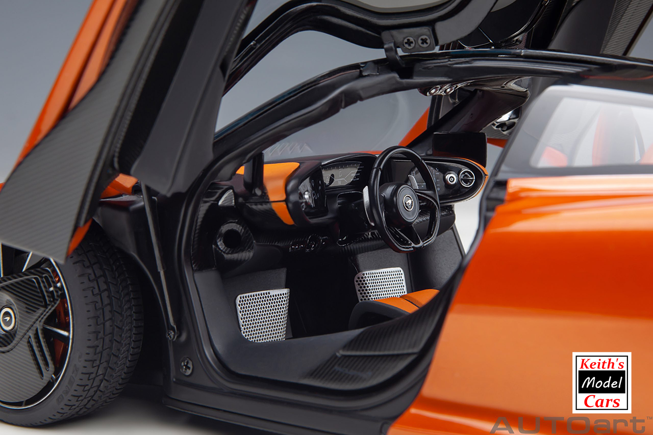 1/18 Volcano Orange McLaren