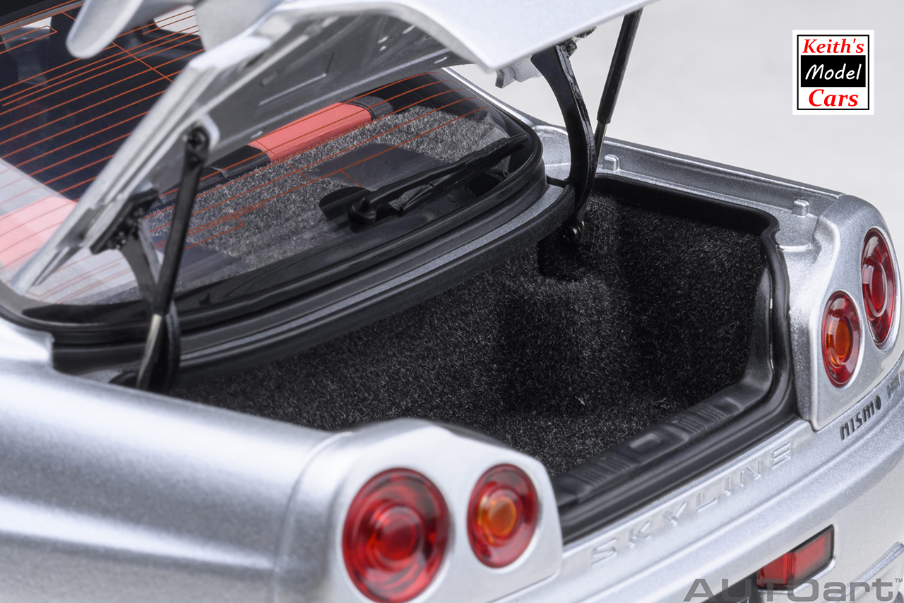 [Maßstab 1/18] Nissan Skyline GT-R (R34) Z-Tune in Z-Tune Silber von AUTOart Models 
