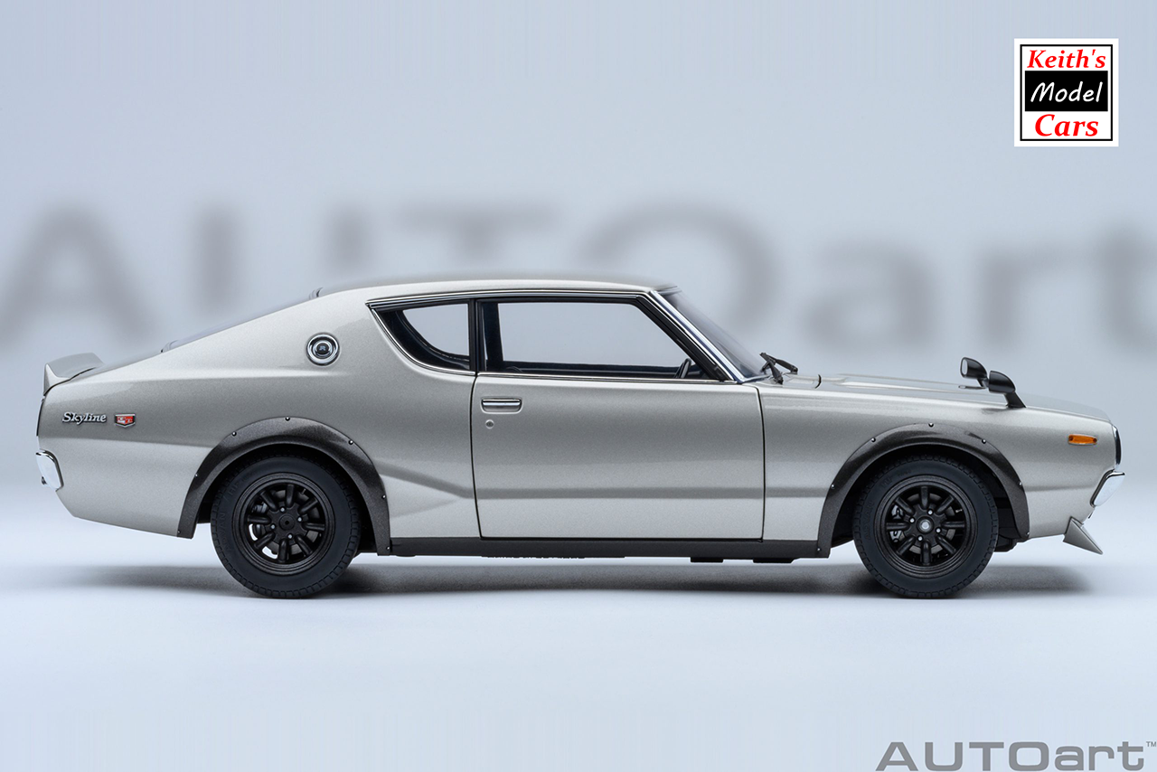 1/18 NISSAN SKYLINE 2000 GT-R（KPGC110） 77467w-scaled-1-768x512.jpg
