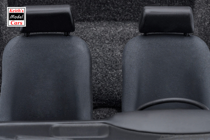 [1/18 Scale] Porsche 911 Carrera 2.7 RS in Grand Prix White with Green stripes by AUTOart Models