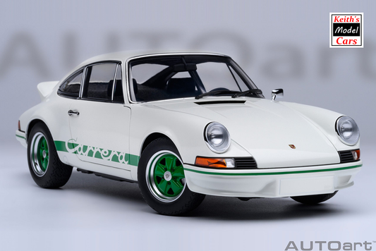 [Maßstab 1/18] Porsche 911 Carrera 2.7 RS in Grand Prix Weiß mit grünen Streifen von AUTOart Models 