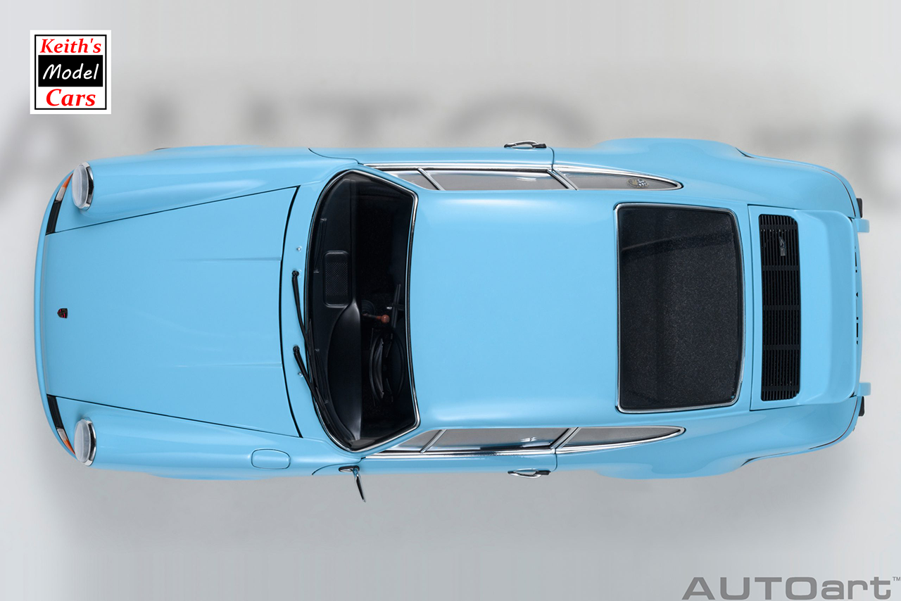 [1/18 Scale] Porsche 911 Carrera 2.7 RS in Gulf Blue with Black stripes by AUTOart Models