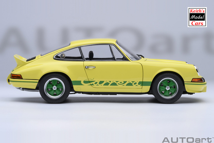 [Maßstab 1/18] Porsche 911 Carrera 2.7 RS in Hellgelb mit grünen Streifen von AUTOart Models 