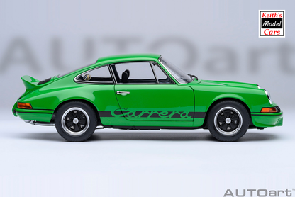[Maßstab 1/18] Porsche 911 Carrera 2.7 RS in Viperngrün mit schwarzen Streifen von AUTOart Models 