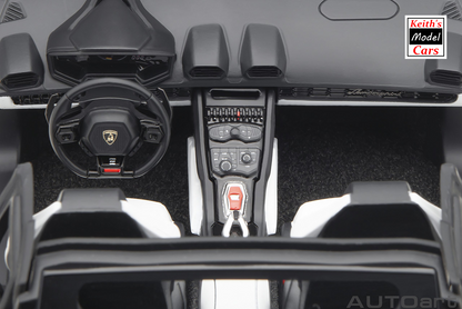 [Maßstab 1/18] Liberty Walk LB Silhouette Lamborghini Huracan GT in Weiß von AUTOart Models 