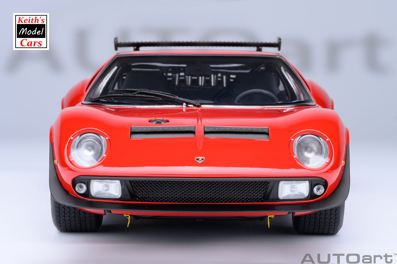 1/18 Scale Lamborghini