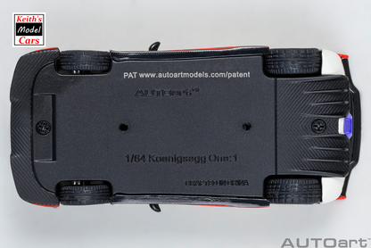 [Maßstab 1/64] Koenigsegg One:1 in Kieselweiß/Carbon von AUTOart Models 