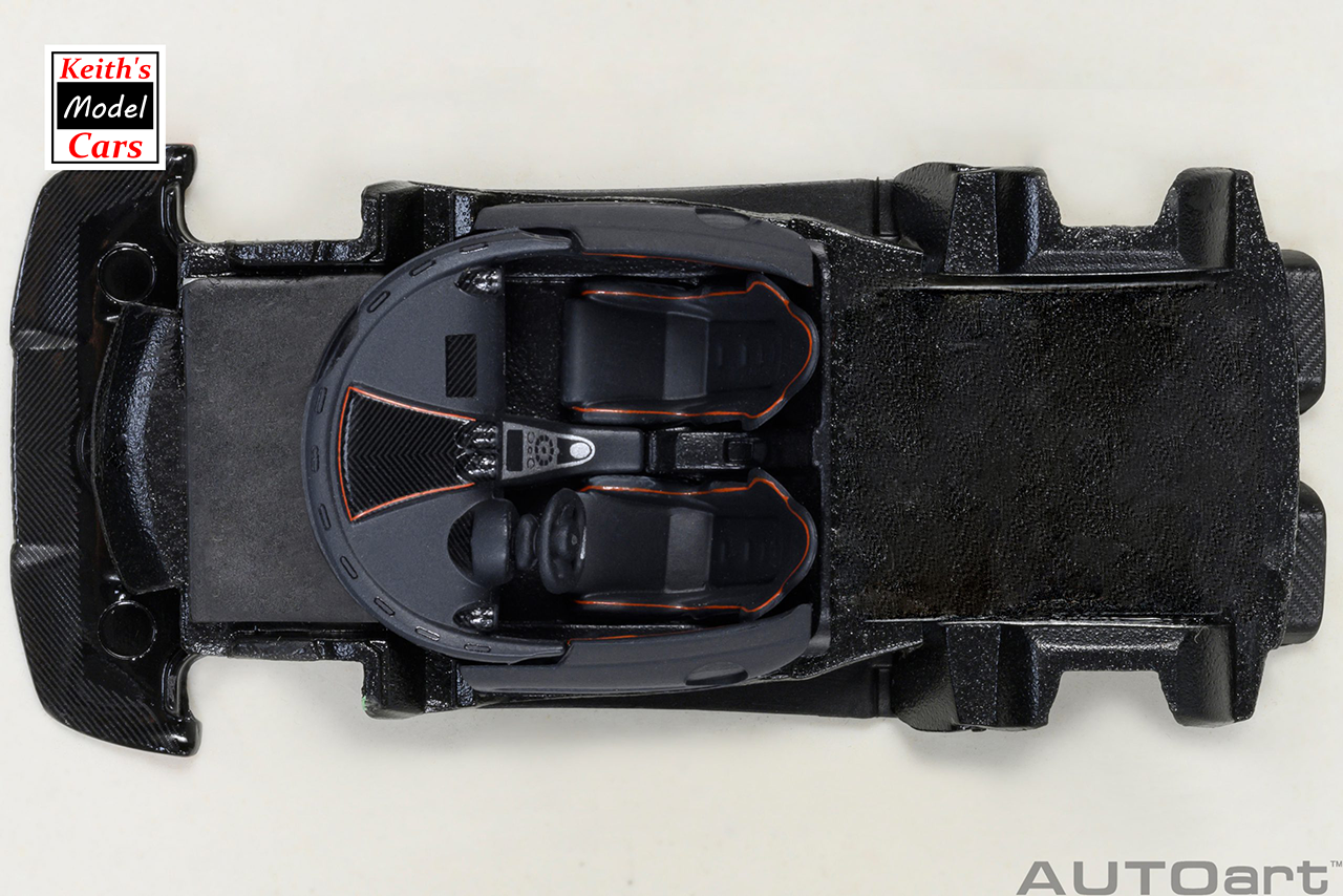[Maßstab 1/64] Koenigsegg One:1 in Lava Orange/Carbon von AUTOart Models 