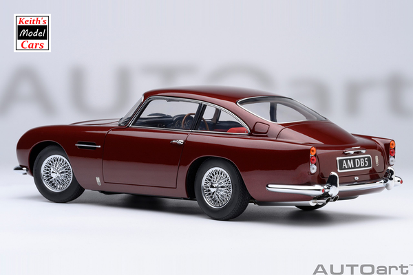 1/18 Aston Martin
