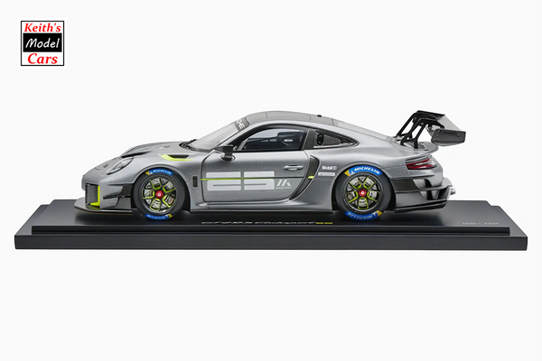 1/18 Scale Porsche Clubsport