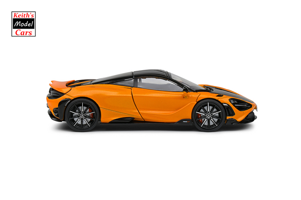 [1/43 Scale] McLaren 765LT (2020) in Papaya Spark by Solido