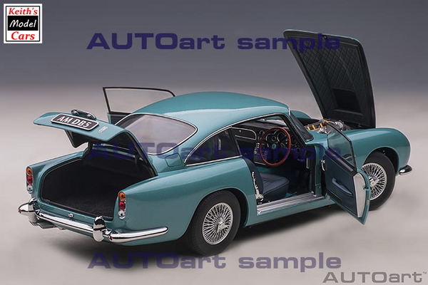 [1/18 Scale] Aston Martin DB5 in Caribbean Pearl by AUTOart Models