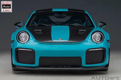 [Maßstab 1:18] Porsche 911 GT2 RS Weissach-Paket in Miami Blue von AUTOart Models 