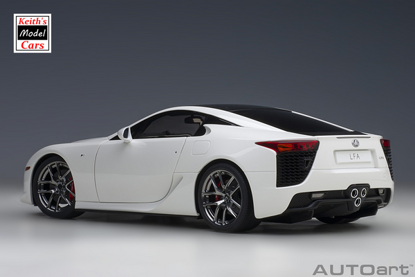 [1/18 Scale] Lexus LFA in Whitest White/Black Carbon by AUTOart Models