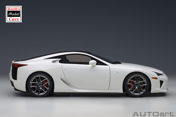 [1/18 Scale] Lexus LFA in Whitest White/Black Carbon by AUTOart Models