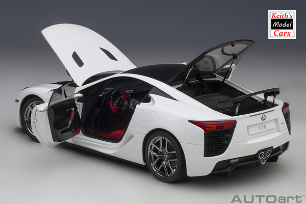 [1/18 Scale] Lexus LFA in Whitest White/Black Carbon by AUTOart Models