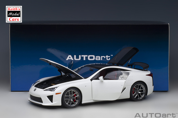 [1/18 Scale] Lexus LFA in Whitest White/Black Carbon by AUTOart Models