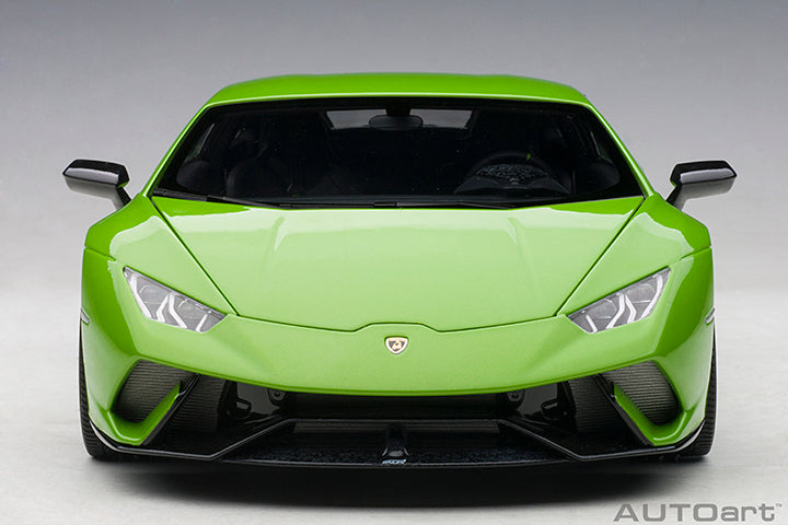 [Maßstab 1:18] Lamborghini Huracán Performante in Verde Mantis/Pearl Green von AUTOart Models 