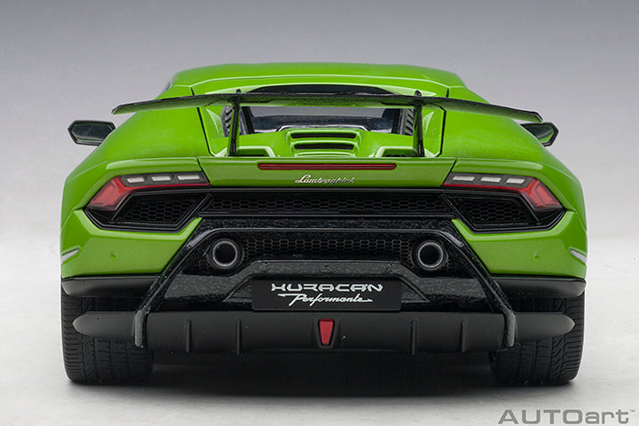 [Maßstab 1:18] Lamborghini Huracán Performante in Verde Mantis/Pearl Green von AUTOart Models 