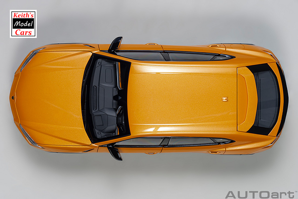 [1/18 Scale] Lamborghini Urus in Arancio Borealis by AUTOart Models