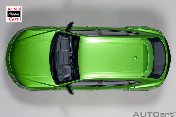 [1/18 Scale] Lamborghini Urus in Verde Selvans by AUTOart Models