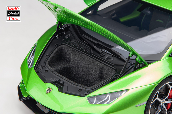[1/18 Scale] Lamborghini Huracán Evo in Verde Selvans by AUTOart Models