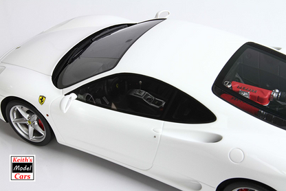 [Maßstab 1/18] Ferrari 360 Modena in glänzendem Awus-Weiß mit Schaltgetriebe von BBR Models 