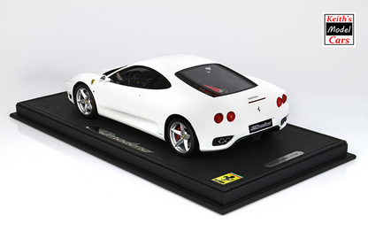 [Maßstab 1/18] Ferrari 360 Modena in glänzendem Awus-Weiß mit Schaltgetriebe von BBR Models 